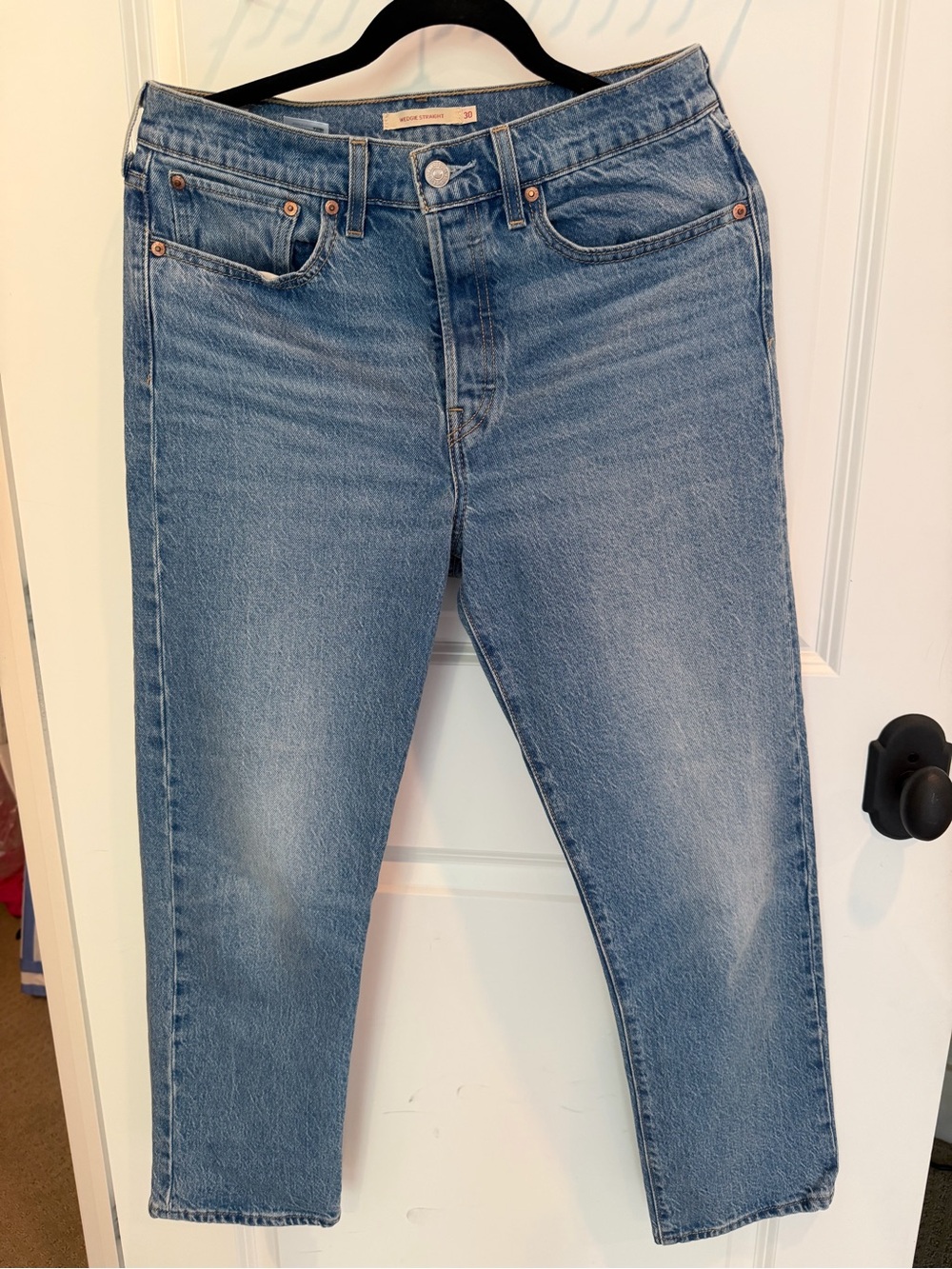 Levi’s Wedgie Straight jeans, never worn, Size 30x28